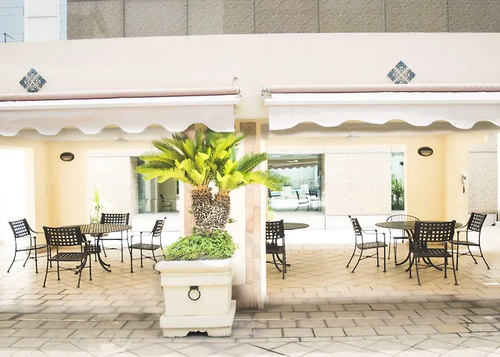 Istay Hotel Monterrey Historico